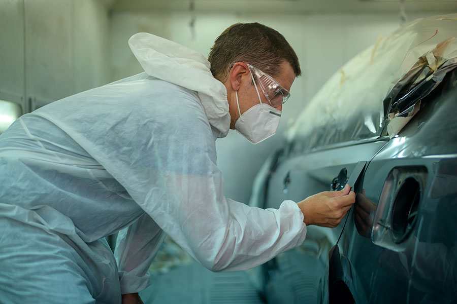 4 Signs Your Car Needs Auto Body Painting Services